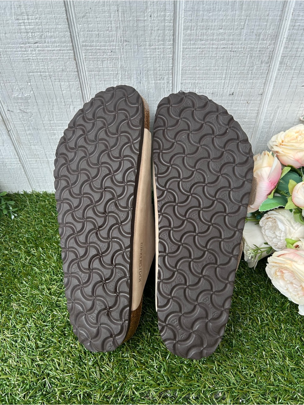 BIRKENSTOCK Arizona big buckle Sandcastle Nubuck 40 US 9-9.5 gently used - Picture 15 of 16